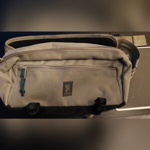 Chrome Industries Mini Kadet Sling Bag – Messenger Crossbody Bag